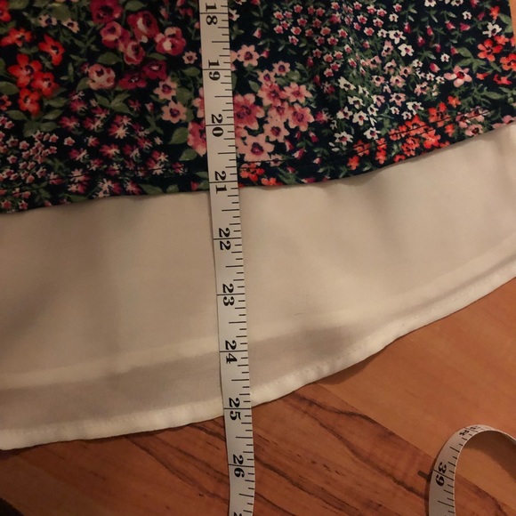 Faith and Joy tee with embellished collar - Picture 6 of 7